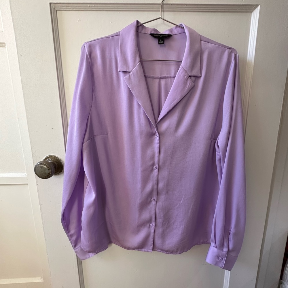Vintage Banana Republic Large Violet Silky Button Down 💜
